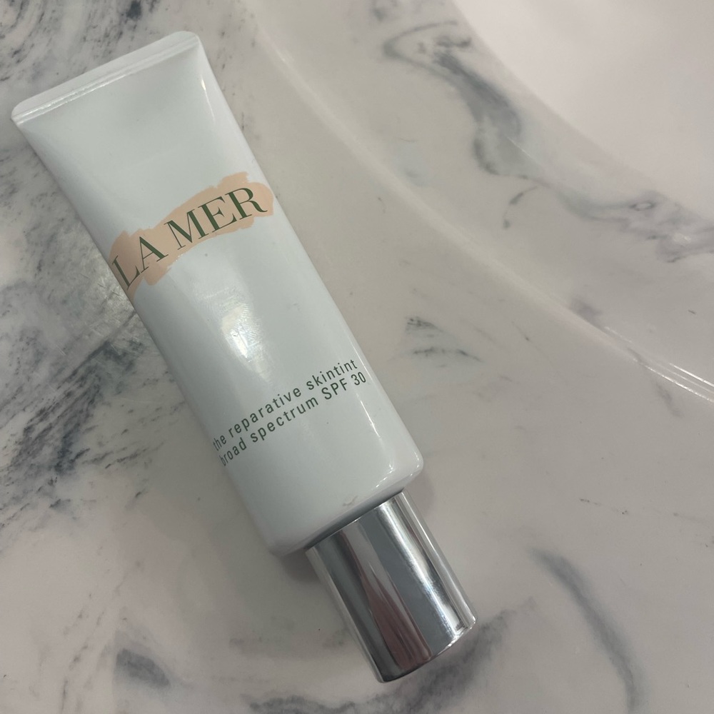 La Mer skin tint